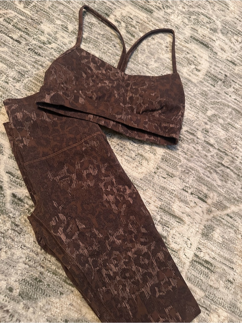 Lululemon Bra and leggings leopard